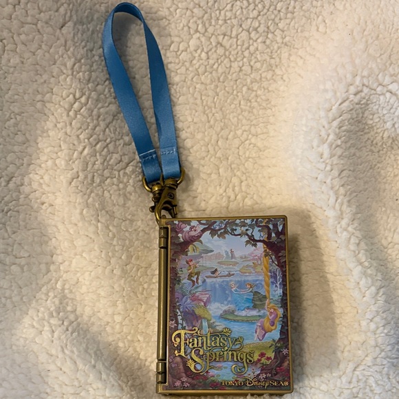 Disney Other - Disney Fantasy Springs Tokyo Mini Snack Case